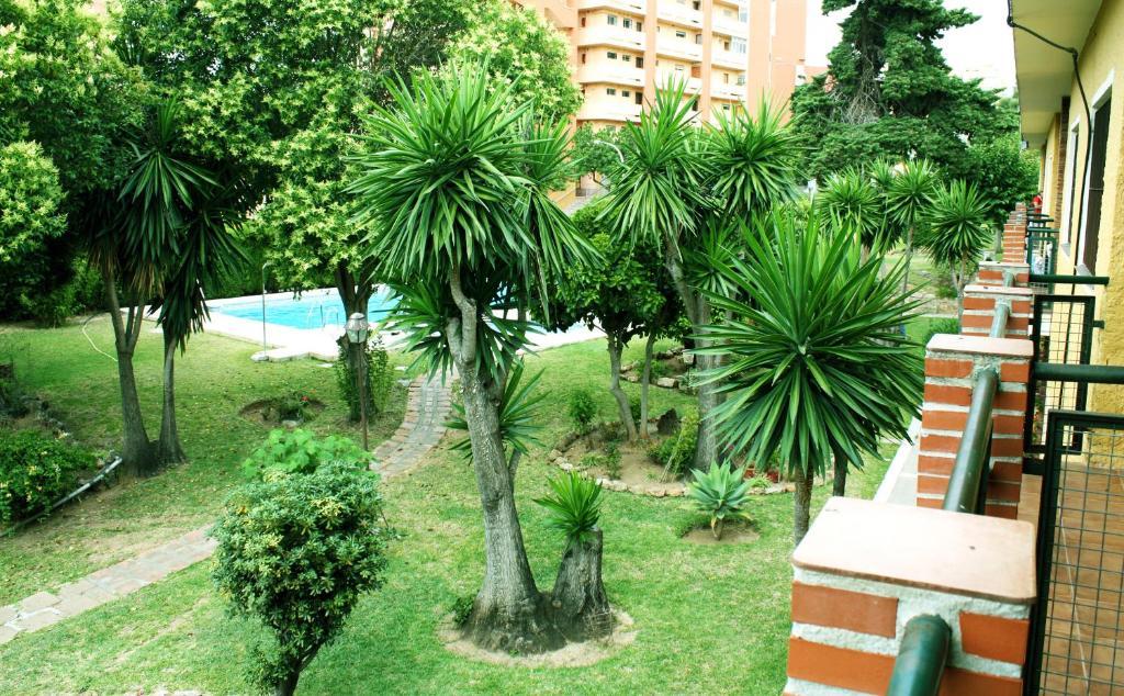 Apartamentos San Carlos Беналмадена Екстериор снимка