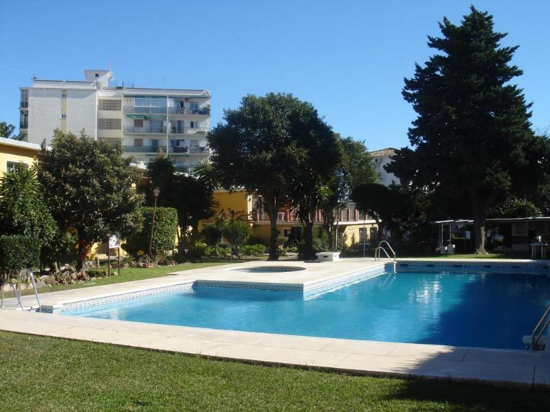 Apartamentos San Carlos Беналмадена Екстериор снимка